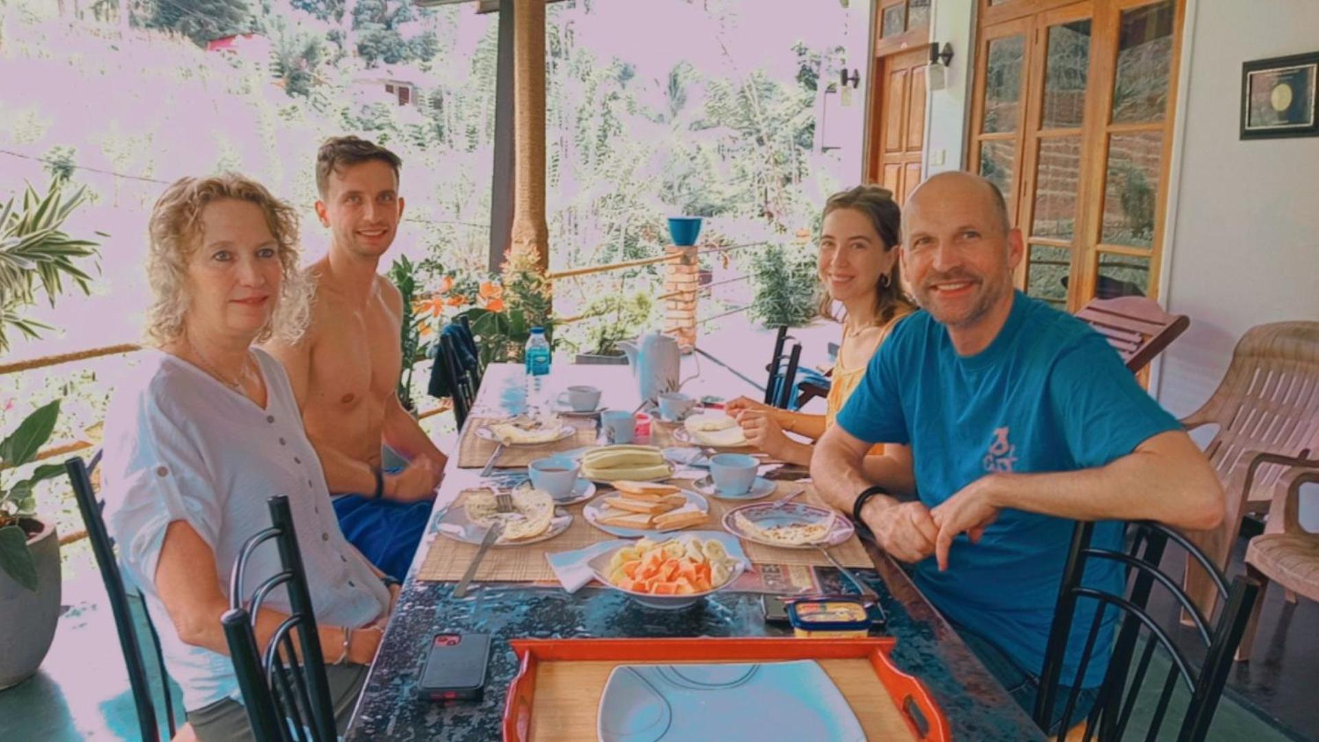 Serenity Homestay エッラ エクステリア 写真
